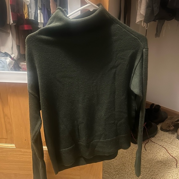 Aritzia Wilfred cyprie sweater - Picture 2 of 2